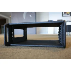 Caymon flightcase 19" insert rack 4 unit